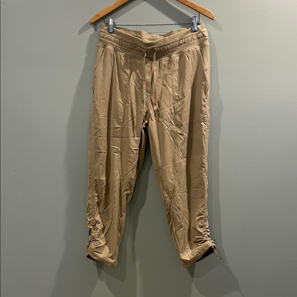 lululemon athletica Men's Tan Joggers